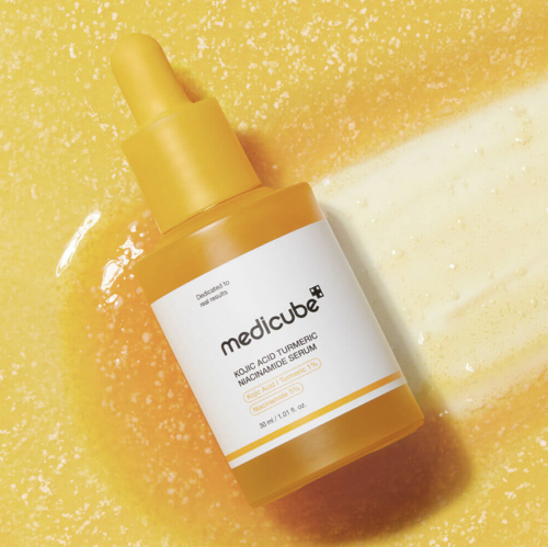 Medicube ���������� ��������� ��� ������ ���� � ������������ � ������� ��������, Kojic Acid Turmeric Niacinamide Serum ���� 3