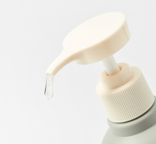 Lador      Anti-dandruff shampoo for oily scalp  3