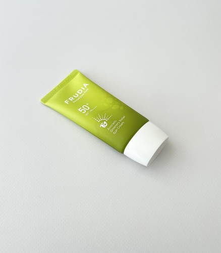 Frudia        Avocado greenery relief sun cream  4