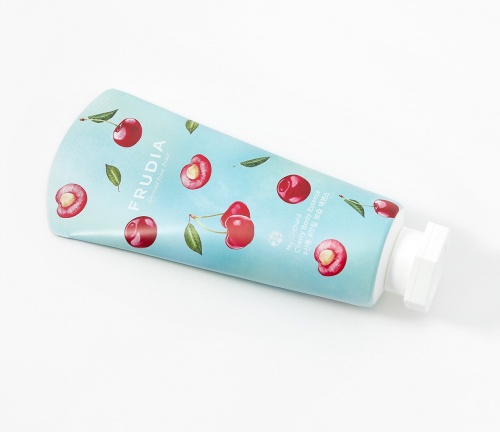 Frudia       My orchard cherry body essence  3