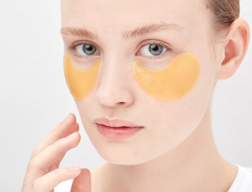 FarmStay      DR-V8 Vitamin hydrogel eye patch  7