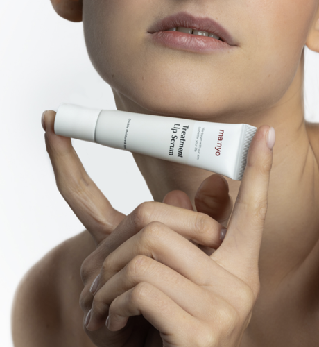 Manyo ����������������� ��������� ��� ��� � ����������, Treatment Lip Serum ���� 3