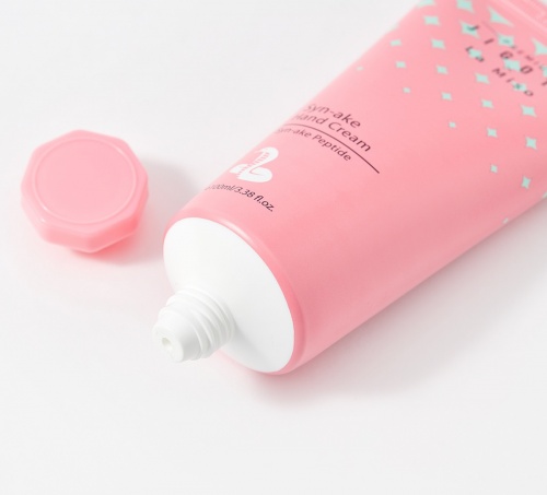 Jigott       anti-age  Jigott x La Miso Syn-ake peptide hand cream  4