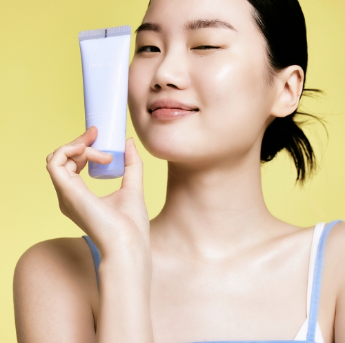 Fraijour ��������� �������� ����� ��� ����  � ��������� ���������� � ����������������, Pro Moisture Milk Toning Clay Mask ���� 3