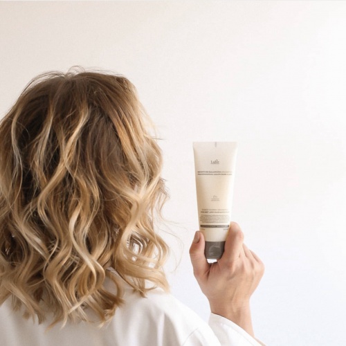 Lador Шампунь для волос увлажняющий без силиконов мини Daily clinic moisture balancing shampoo mini фото 3 Lador Шампунь для волос увлажняющий без силиконов мини Daily clinic moisture balancing shampoo mini фото 3