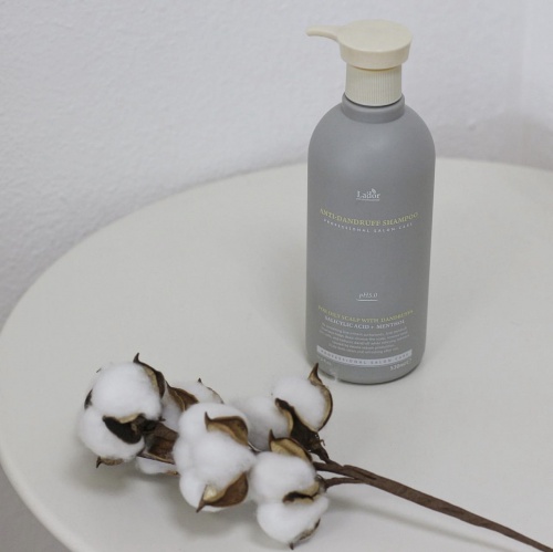 Lador      Anti-dandruff shampoo for oily scalp  5