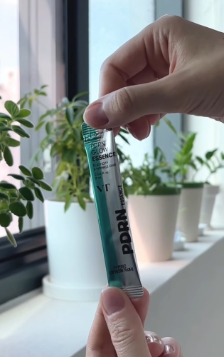 VT ������-�������� � ���� �� ������ �������� (� ����-����), PDRN Glow Essence ���� 4