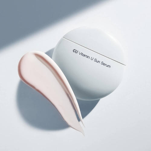 CUSKIN       U  , CU: Vitamin U Sun Serum SPF50 PA++++  5